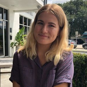 Meet your Posher, Abby